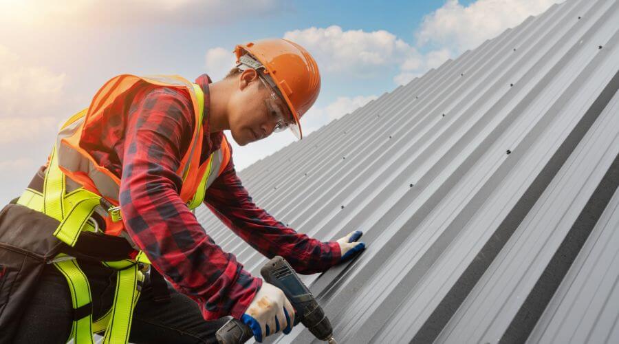 Owens Corning roofing contractor in Clemons, IA